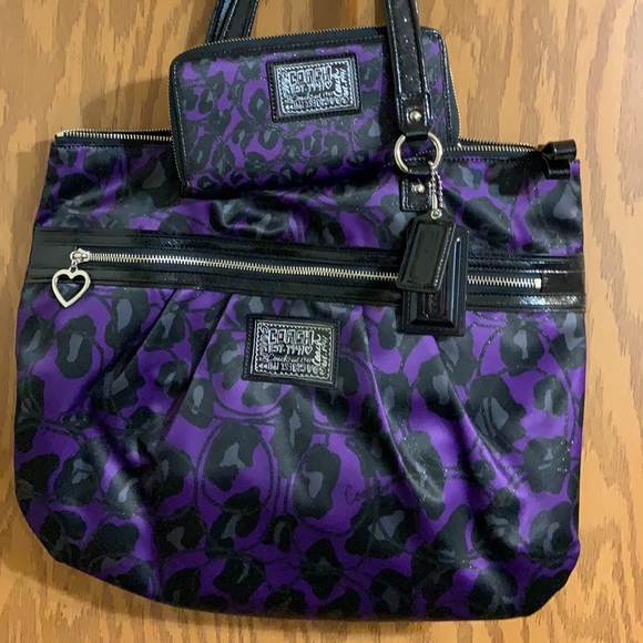 NWOT Coach Daisy Ocelot Bag with NWT wallet - Picture 1 of 1